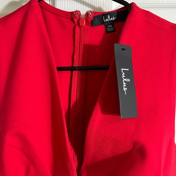 Lulu's Red Wrap Dress NWT - Picture 5 of 5